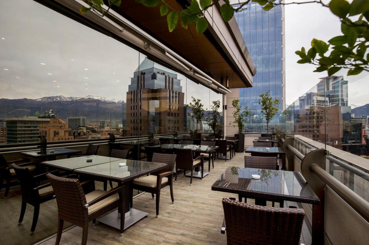 Plaza El Bosque Ebro Hotel Сантяго Екстериор снимка The Sky Bar