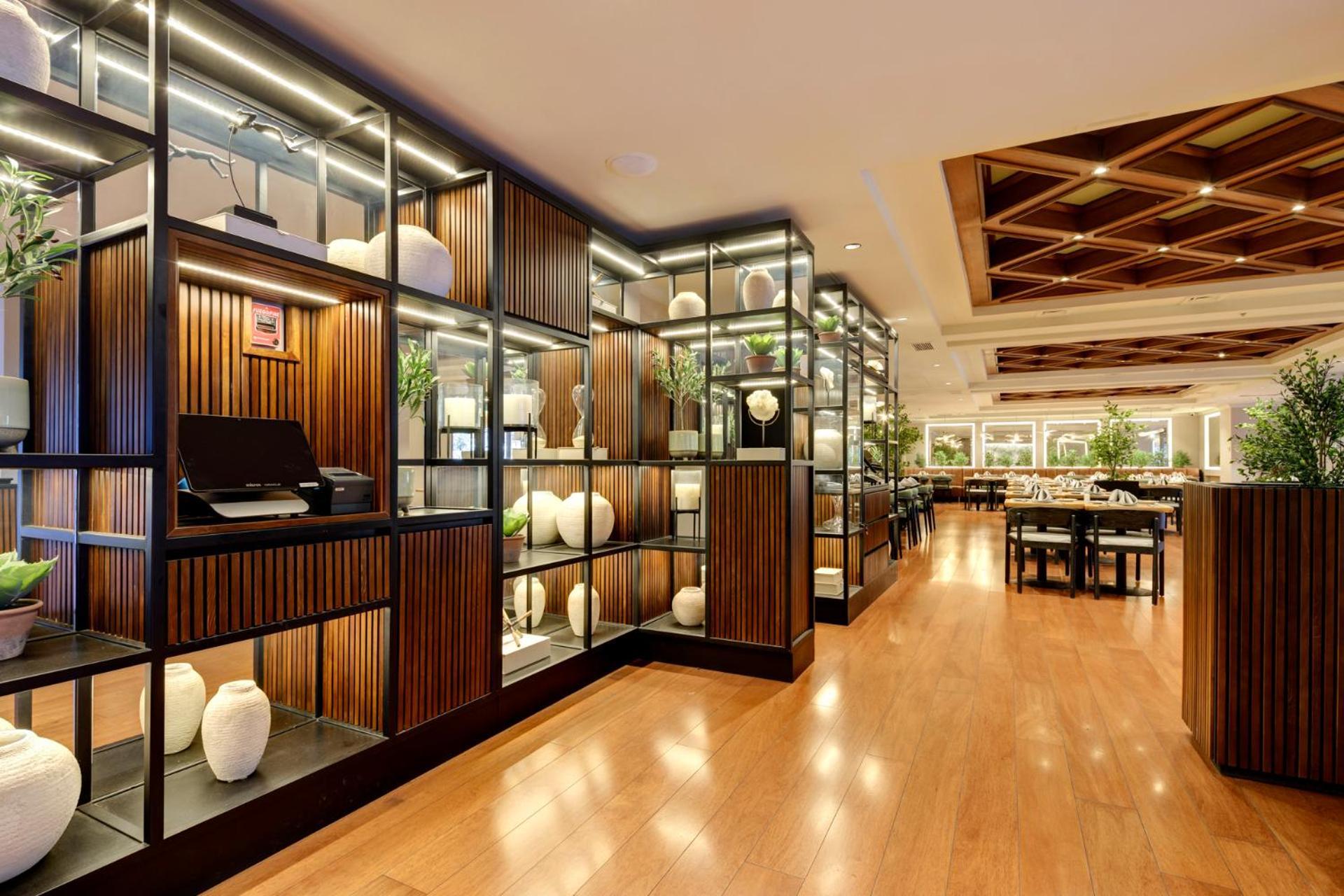 Plaza El Bosque Ebro Hotel Сантяго Екстериор снимка